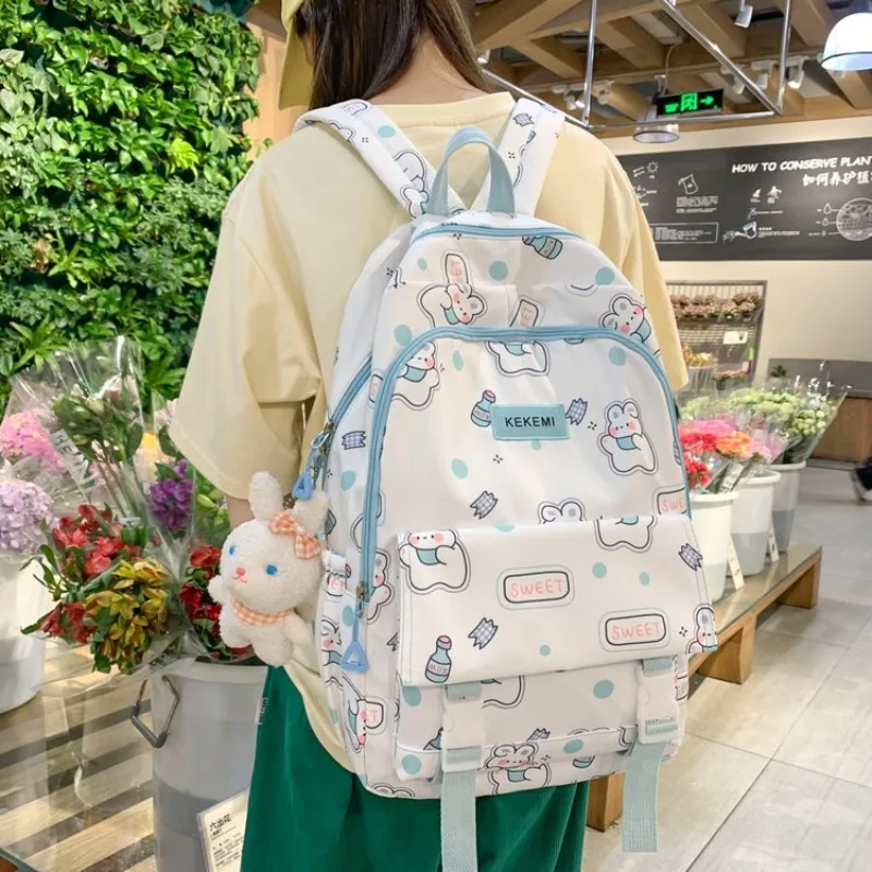 

2023 New Leisure Graffiti Cute Backpack Literary Female Student Backpack Kawaii Backpack Сумка с двумя плечами