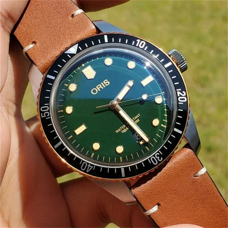 

2024 Oris Divers Sixty-Five Automatic Quartz Delicate Three Hand Dial 40MM Fashion Casual Green Black Luminous Belt Men's Watch