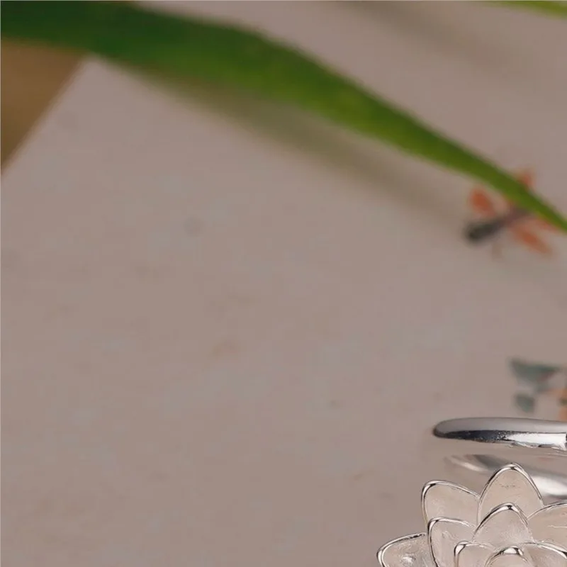 Plain Silver Color White Lotus Rings for Women New Trend Temperament Adjustable Ring Jewelry Gifts