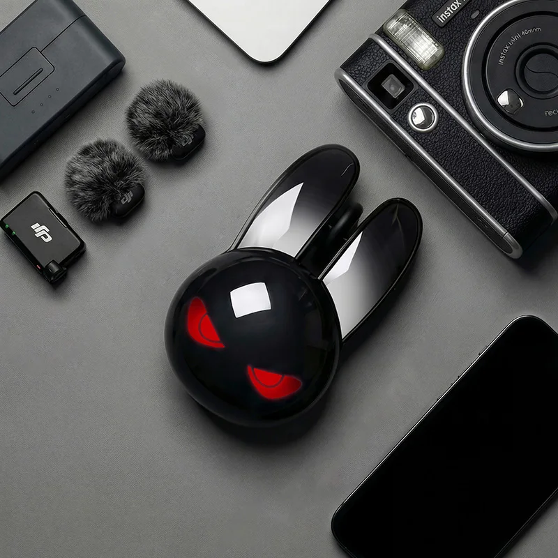 MOFII M6C Evil Rabbit Ratón de Modo Dual, Forma de Conejo Negro, Luz Ambiental RGB, Recargable Silencioso, Compatible con Múltiples Dispositivos