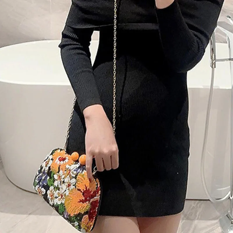 Embroidery Beaded Floral Bags for Women Trend 2024 Bling Sequins Wedding Shoulder Bag Designer Luxury Evening Party Handbags
