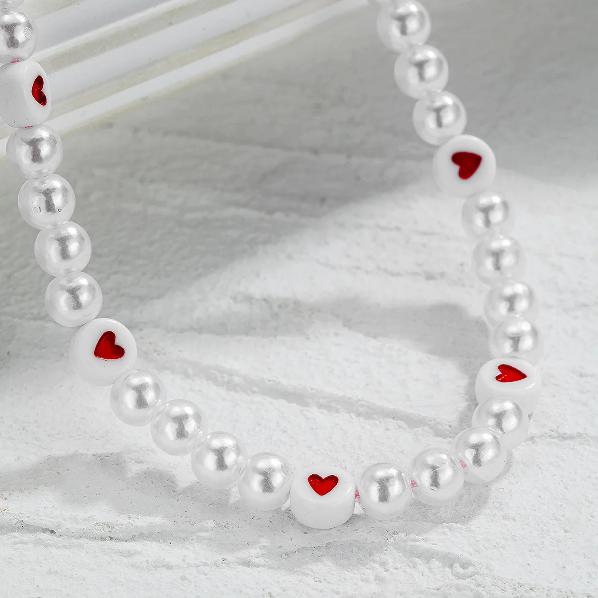 Sweet and Simple Red Love Imitation Pearl Mobile Phone Chain Women Fashion Classic Practical Rope Chain Accessories Jewelry Gift
