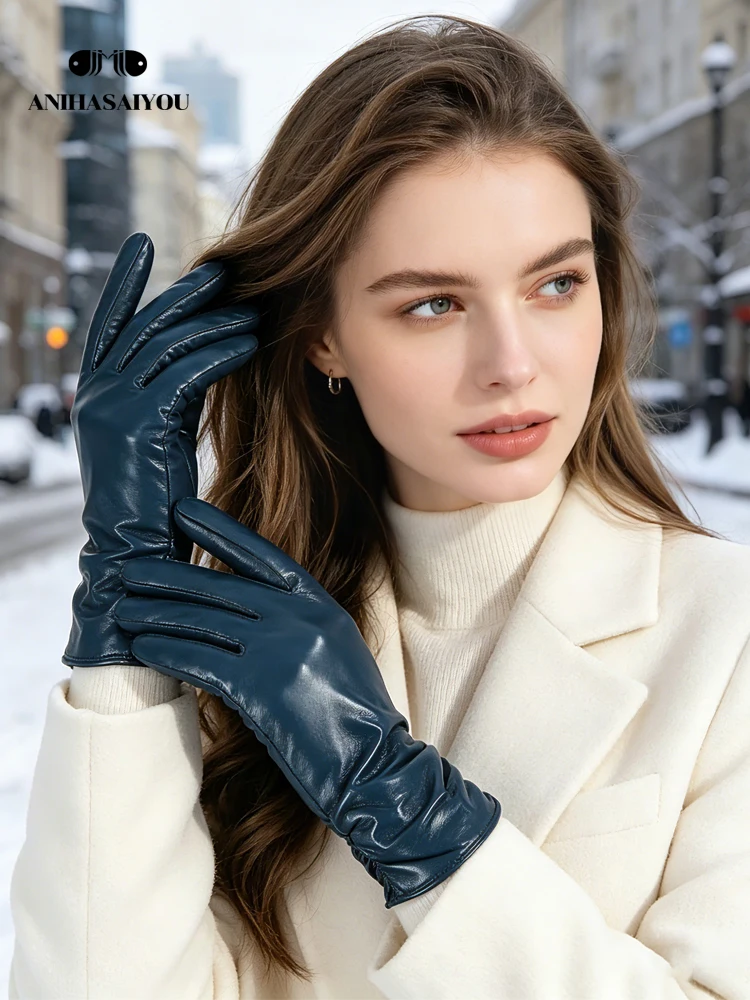 Classic Pleated Women's Sheepskin Leather Winter Gloves