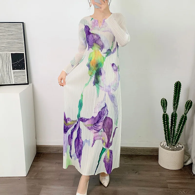 

Miyake Women's Pleated Dress 2023 Summer New Luxury Long Dress with Fun Design Printed V-neck Long Sleeve Casual Dress