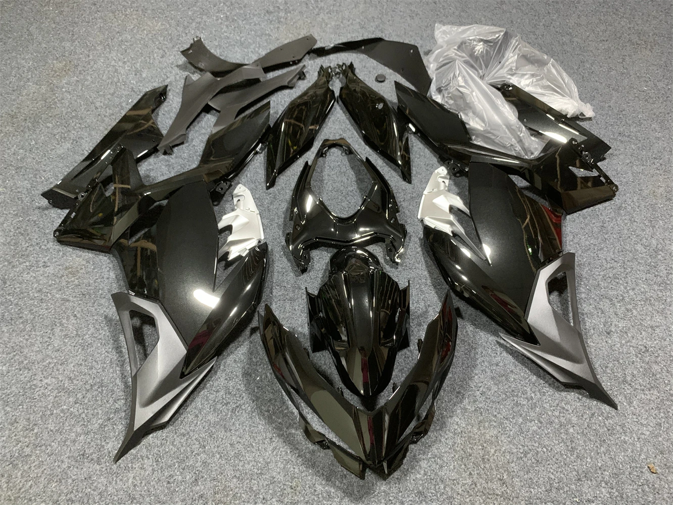 

Комплект обтекателей для мотоцикла, подходит для Kawasaki Ninja 400 18-23 лет ZX400 2018 2019 2020 2021 2022 2023 обтекатель, черный, серебристый