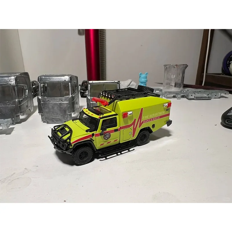 MK Miniatures 1: 64 Delica L300 Với Hình Vàng Limited1299 APA Xpo 2025 Xe M%c3%b4 H%c3%acnh Diecast I.85799883 MK Miniatures 1: 64 Delica L300 Với Hình Vàng Limited1299 APA Xpo 2025 Xe M%c3%b4 H%c3%acnh Diecast I.85799883