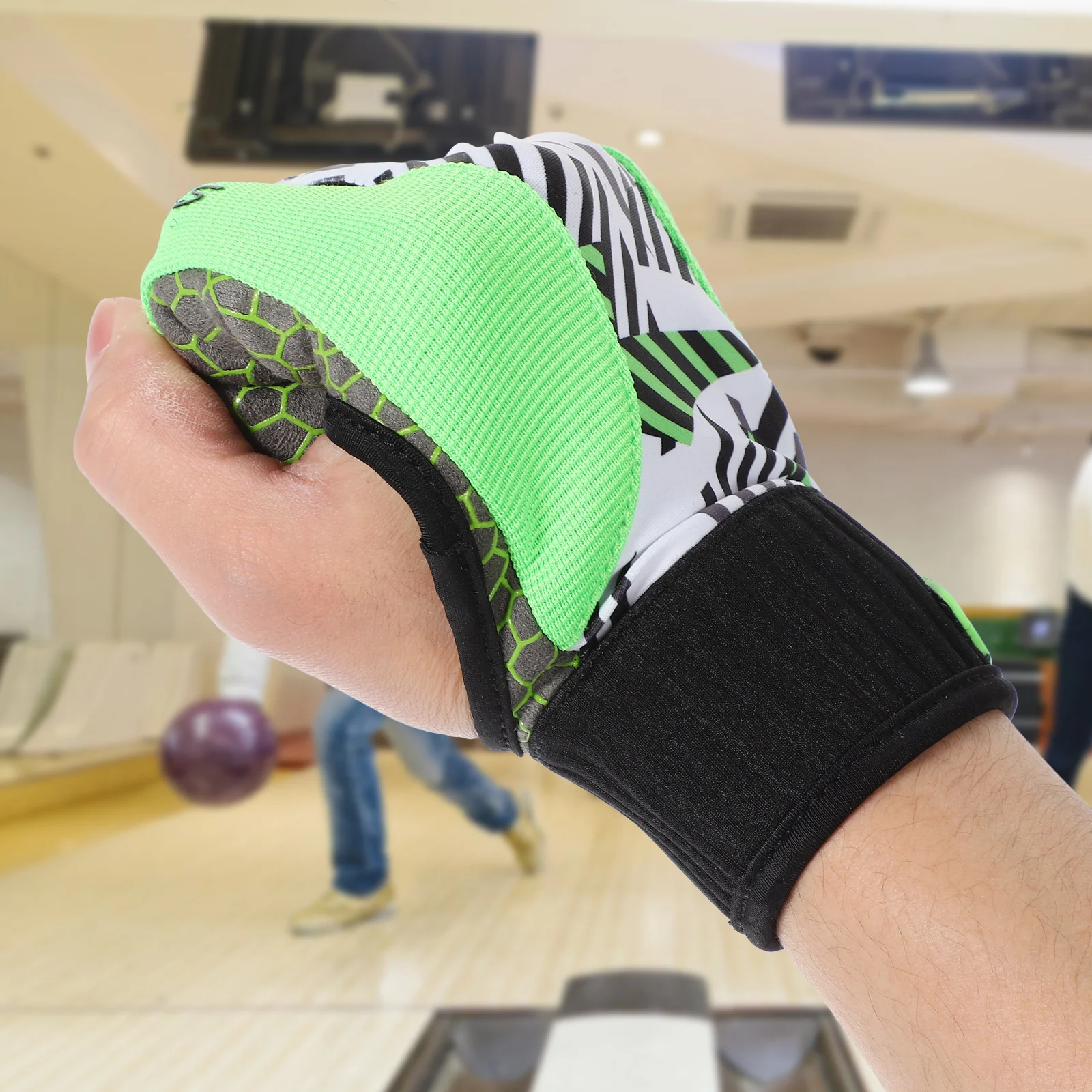 

of Silicone Bowling Bowling Grip Gloves Professional Anti-slip Elastic Breathable Sports Bowling Grip Gloves