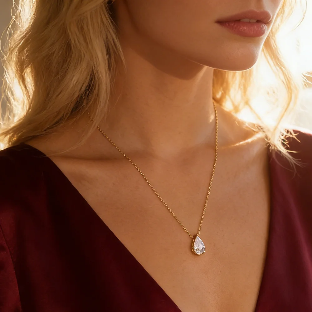Frauen Heißer Verkauf Glänzende Kristall Halskette Edelstahl Teardrop Zirkonia Anhänger frauen Birthstone Schlüsselbein Kette Großhandel