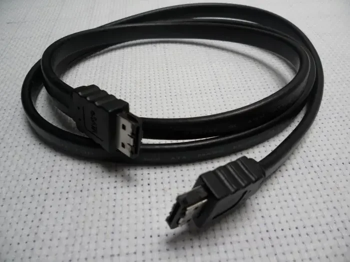 

E-SATA eSATA e SATA Male to M/M Extension Data Sync Cable Line for External Portable Hard Drive HDD 50cm