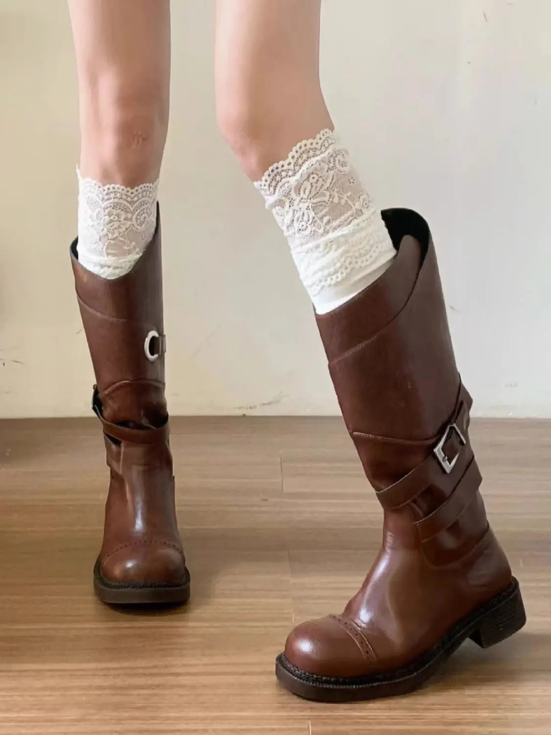 Damen-Socken Herbst/Winter Oberschenkelhohe Spitzensocken Niedliche Lolita Warme Strümpfe Schwarz Weiß Lange Beinsocken für Mädchen Stiefel-Accessoires – Detail 5
