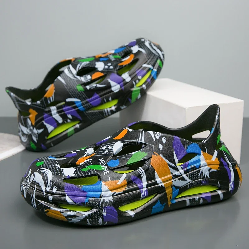 

Men's Garden Clog Men's Summer Beach Sandals Outdoor Fashion Clog Shoes for Man 2023 Camflage EVA Injection Water Shower Shoes