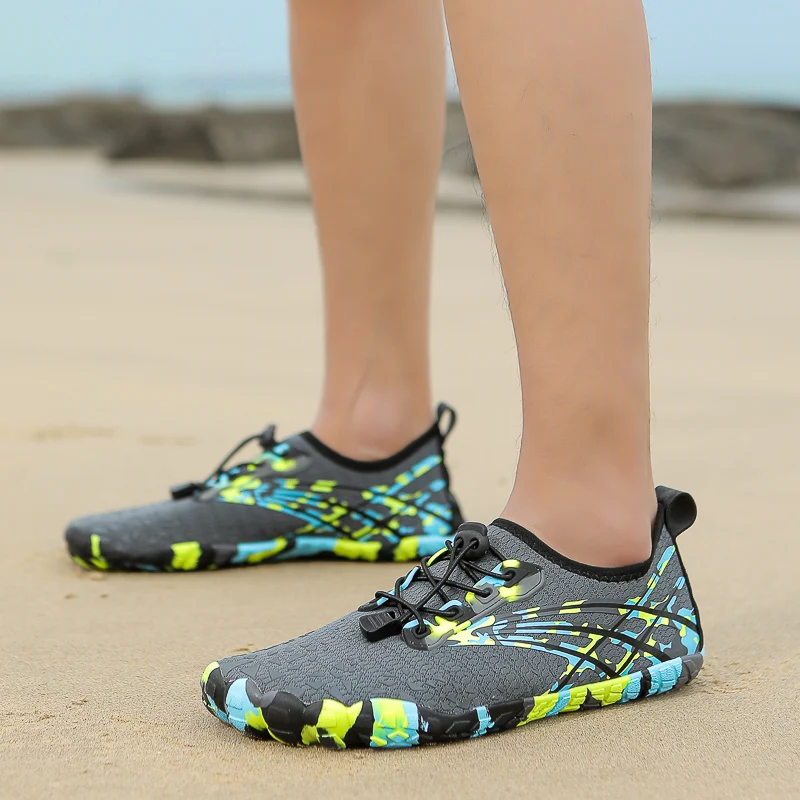 Unisex Aqua Shoes Outdoor Aqua Shoes Couples Vacation Seaside Barefoot Swim Sneaker Beach Volleyball Fitness Yoga Barefoot