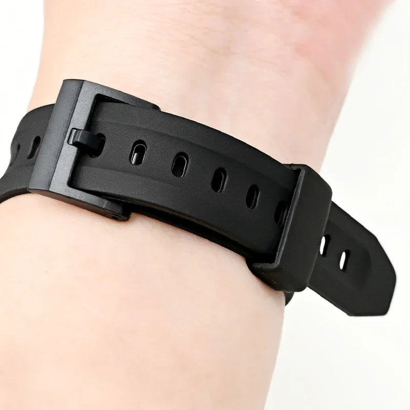 Men's 18mm Black Waterproof Rubber Watch Strap - Sporty Resin Replacement Band