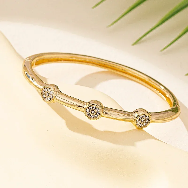 New Design Luxury Crystal Round Bangles for Women Fashion Jewelry Girls Zirconia Bracelets Party Gifts