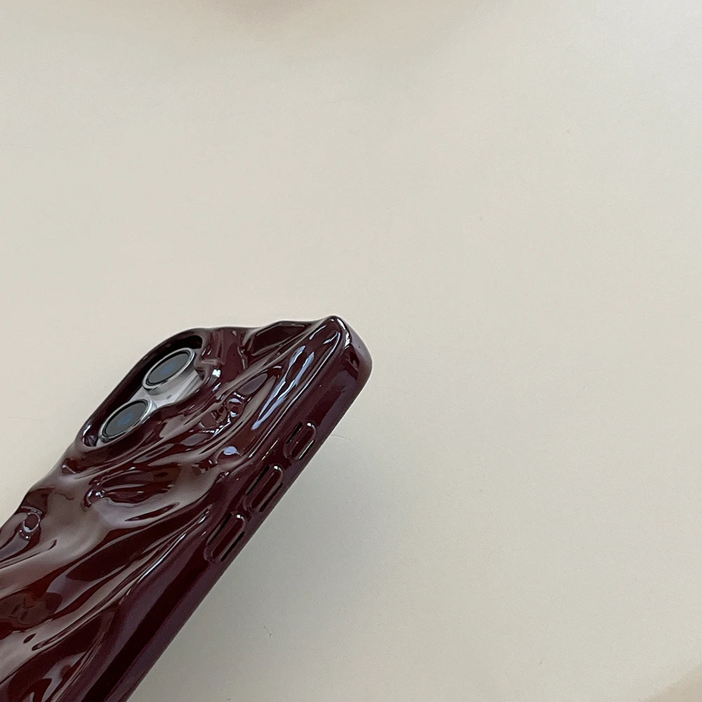 Luxuriöse Handyhülle mit Wasserwellenmuster für iPhone 18 17 16 15 14 13 12 11 Pro Max, weiche, stoßfeste Silikon-Rückseite in Weinrot – Detail 9