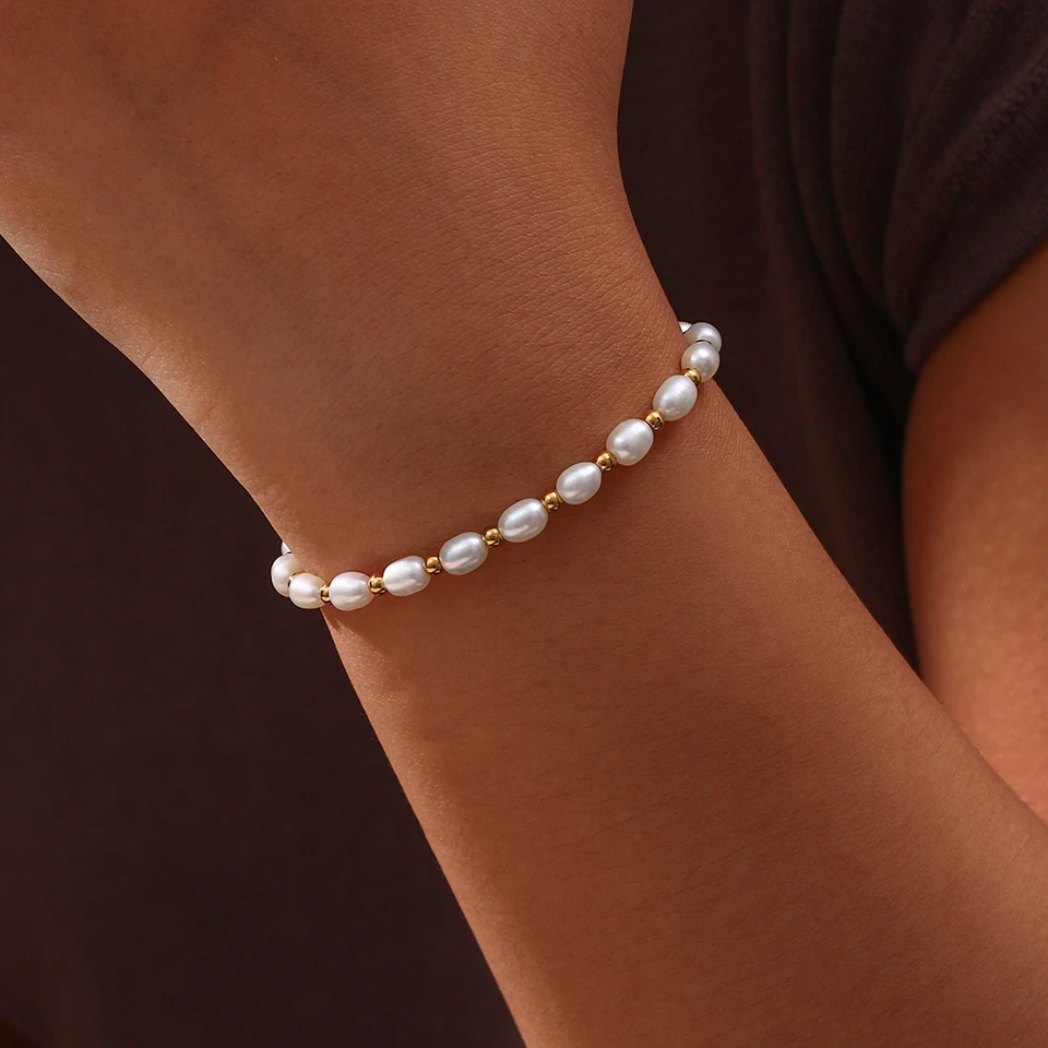 JeweBella Bracciale Donna Con Perle D'Acqua Dolce - Regolabile - Placcato Oro 18K, Oro Rosa, Bianco - Gioiello Elegante Fatto A Mano