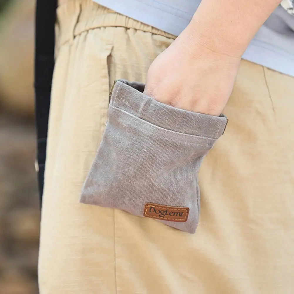 Dog Treat Bag Portable Reflective Outdoor Dog Treat Pouch for Training Feeding Bag Detachable Pet Trainer Waist Supplies