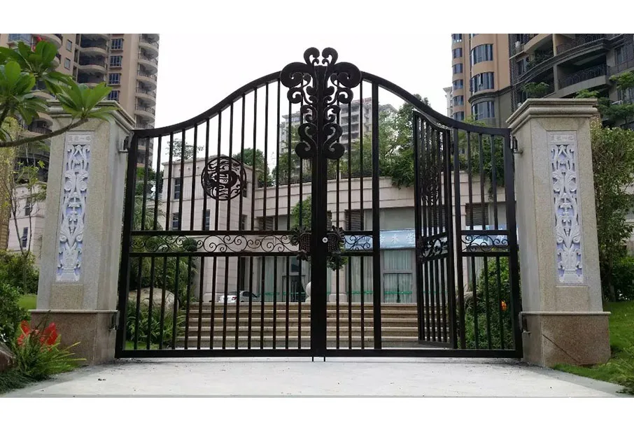 Custom High Quality Main Gate Color Door Iron Gate Design Wrought Iron Gate Iron Gates 2
