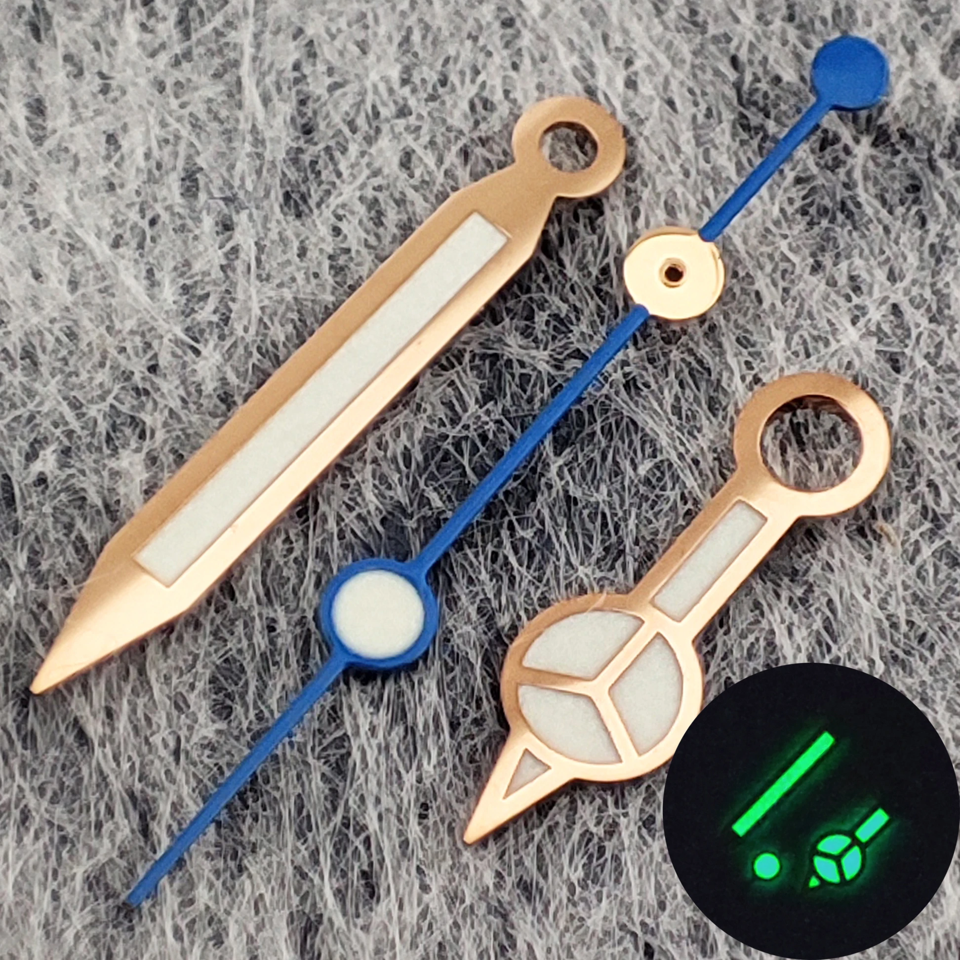 High-Intensity Green/Blue Luminous Watch Hands with Hollowed-Out Design