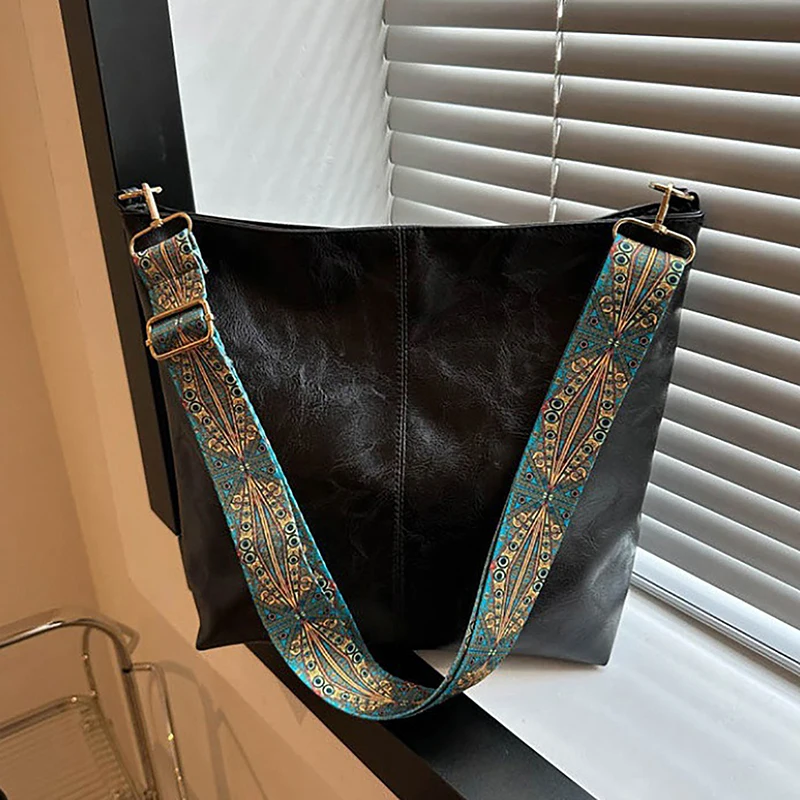 Bandolera Azul Marino Detalles Bandolera Mujer Anekke Hollywood - Estilo Vintage Con Detalles De Cine Y Ciencia, Ajustable Y Con Varios Bolsillos Bandolera Hedy Lamarr Wifi