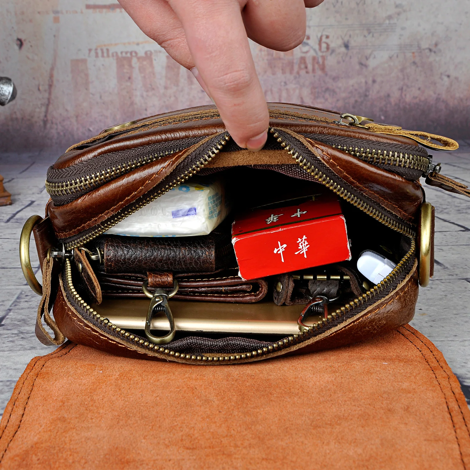 Mens Messenger Bag Original Leather Male Design Casual Shoulder messenger bag cowhide Fashion 8" Tote Crossbody Mochila Satchel bag For Men 143-g