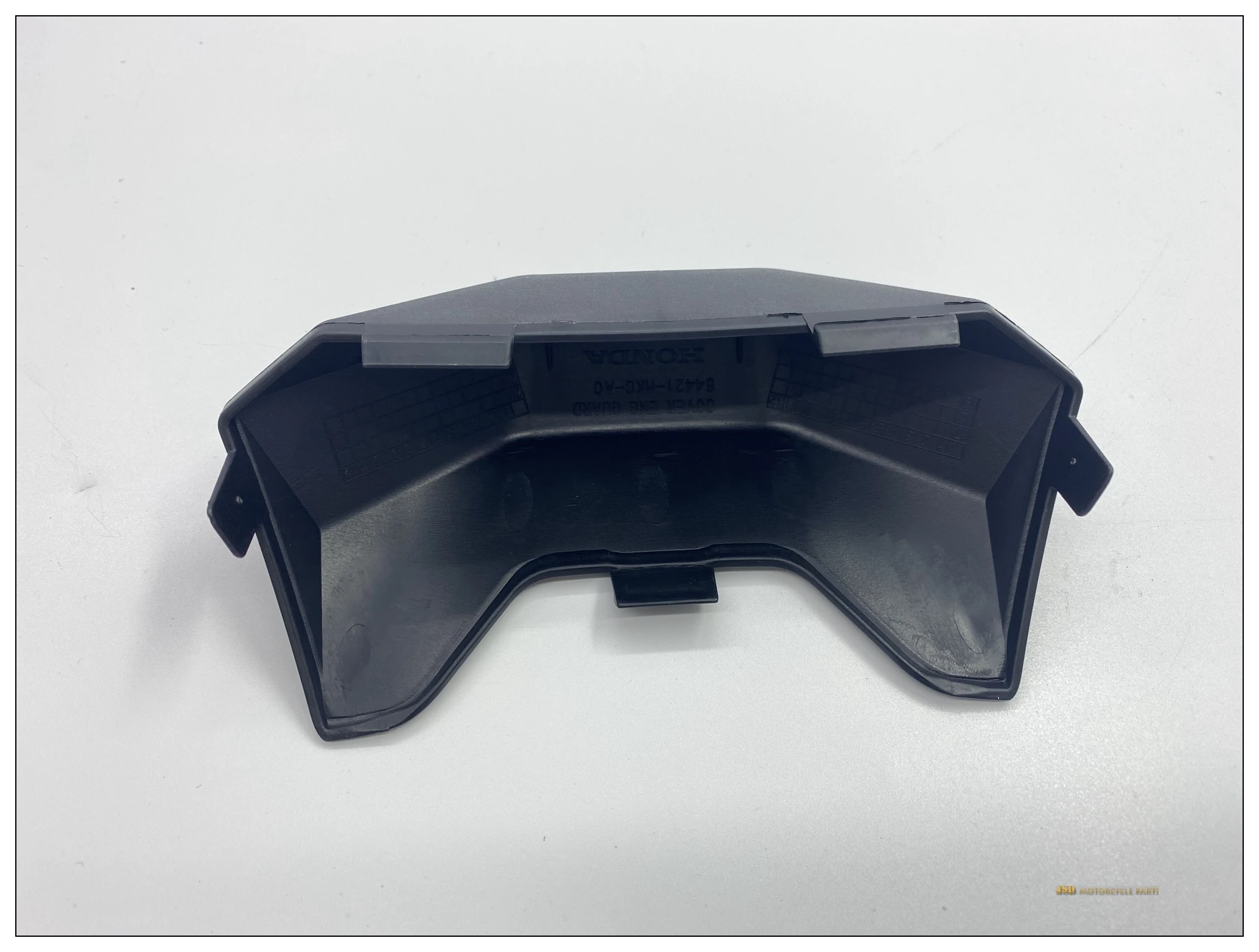 Suitable for Honda Jinyi 1800 F6B engine side panel protective cover/cover from to