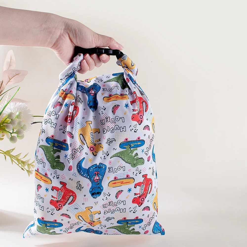 28*40cm Mommy Storage Bag Fashion Waterproof Nappy Dry Wet Bag Luxurious Outdoor Travel Handbag 2024 New Style Home Bag
