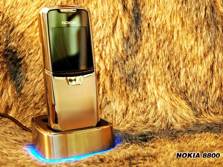 Nokia 8800 Gold & Silver Edition SIM フリー Nokia 8800 Gold