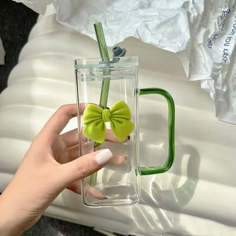 Square bow glass cup, high-value straw, heat-resistant flat bottomed colored cup