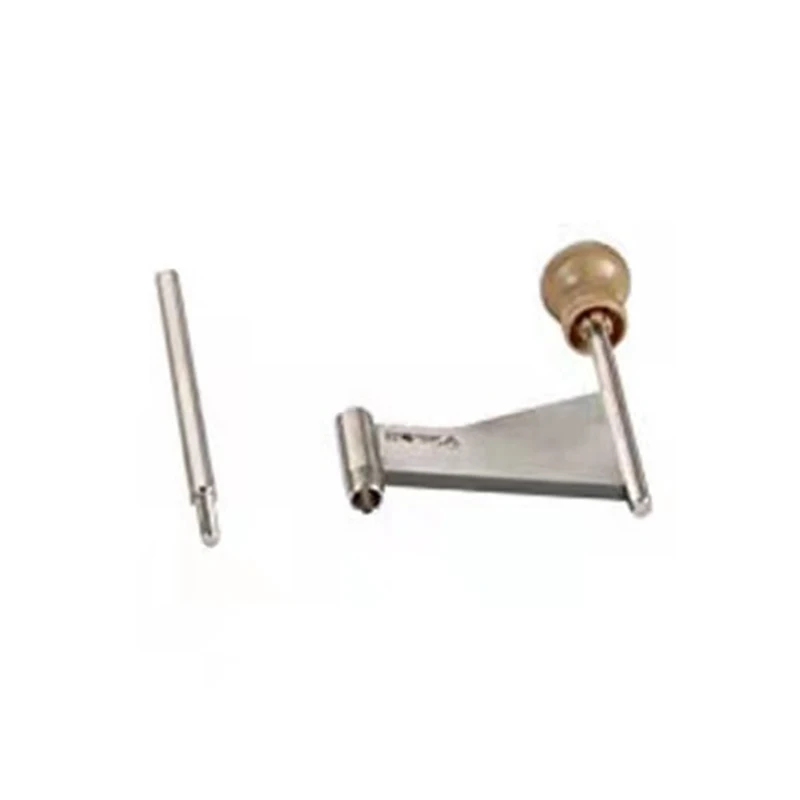 גבינה חדשה חיתוך גבינת גילוח מחדש עץ אפייה אפייה שוקולד שבב שוקולד צ 'יפס