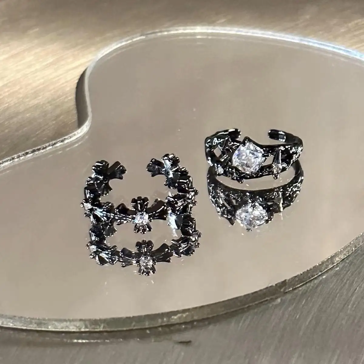 Gothic Cross Open Rings 1/2PCS For Women and Men Exquisite Diamond Jewelry