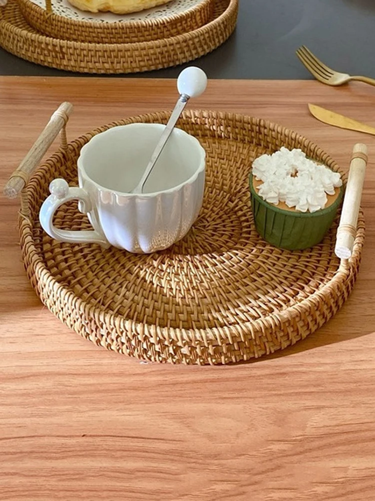 Round Handwoven Rattan Tray with Wooden Handle Handmade Rattan Food Plate Natural Simplicity Wear-resistant for Cake Snack Drink 3