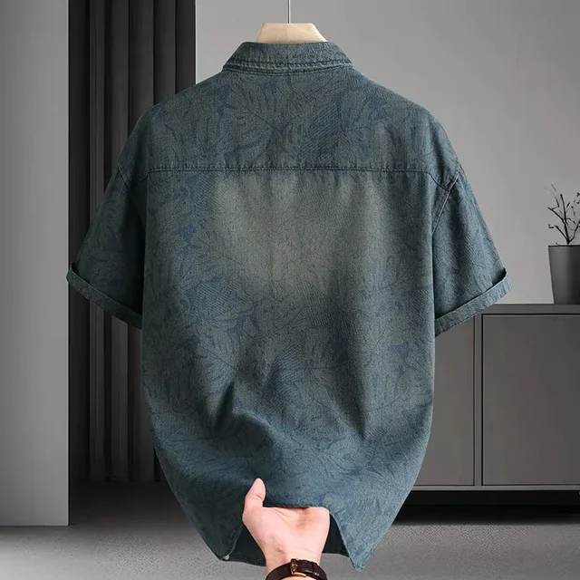 Retro Denim Short Sleeved Shirt for Boys in Summer Thin and Loose Fitting Shirt with a Textured Design All Match Top 2