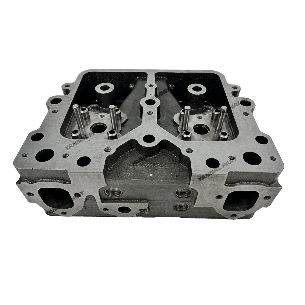 

6D155-4 Cylinder Head 8125-11-1022 For Komatsu Engine Spare Parts