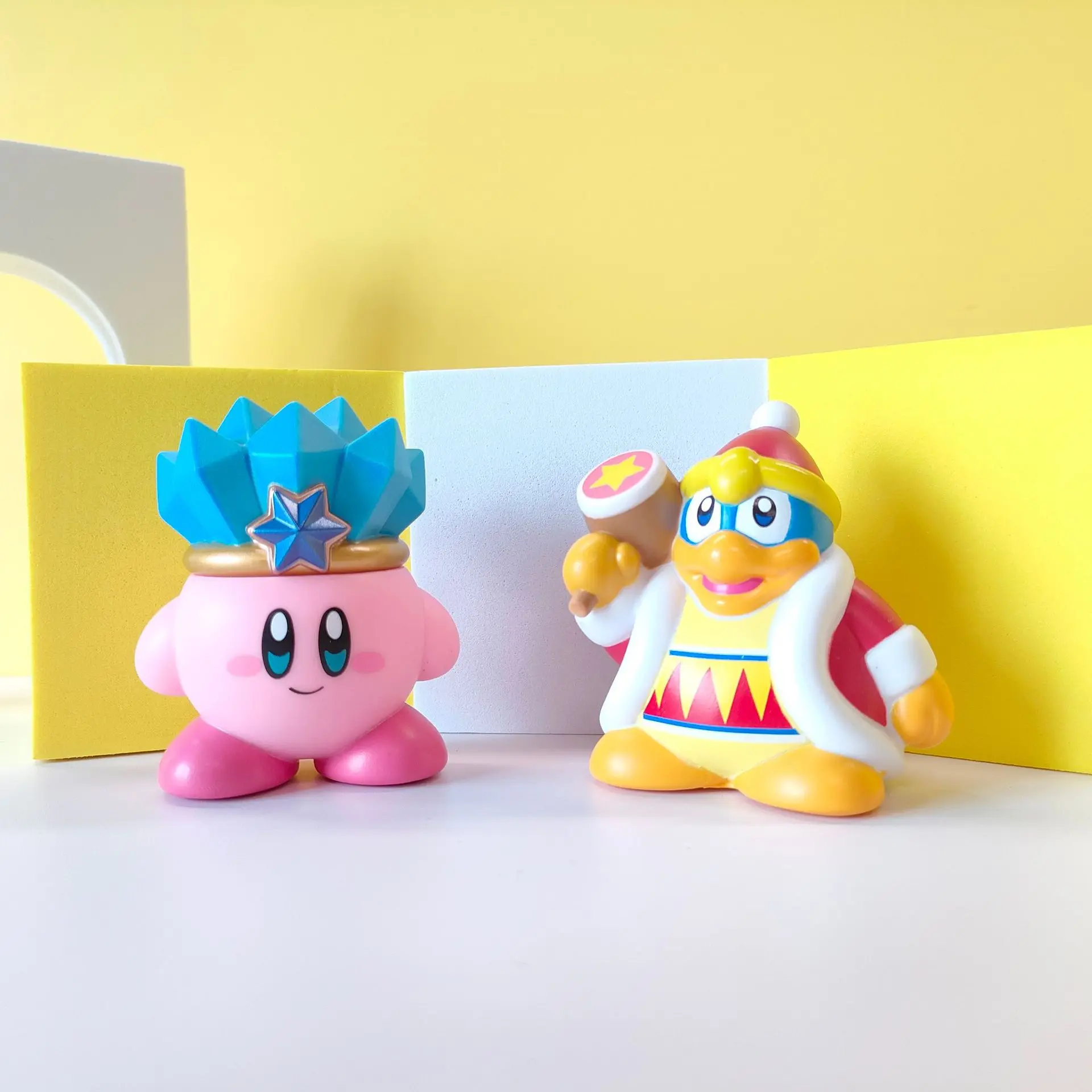 Sfcaa2a2d919549b2948ee02c1d3e2a3eM - Kirby Plush