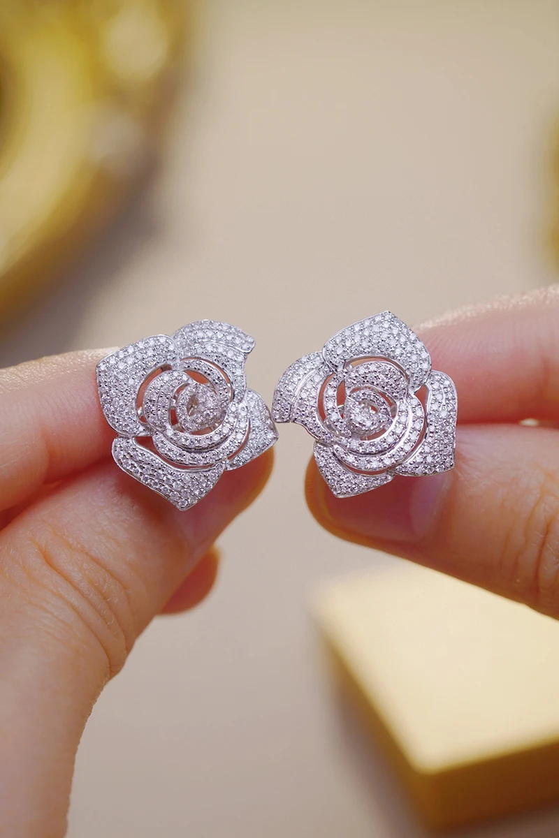 Metal: 18K White Gold Real Diamond Rose Earrings