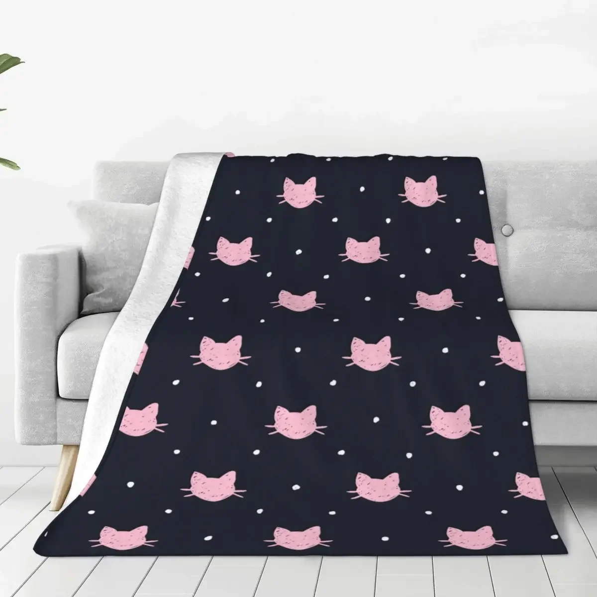 

Cartoon Cute Cat Animal Blankets Flannel All Season Multifunction Warm Throw Blankets for Bed Couch Bedding Throws
