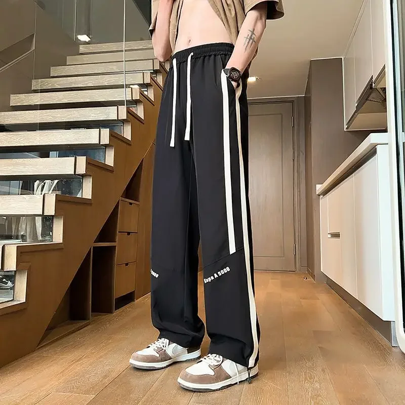 thumbnail image 1 of Pantalones casuales para hombre, tendencia, pantalones largos de poliéster rectos para hombre, estilo coreano, tallas grandes, ropa de calle elegante y moderna, moda 2024, 1 of 4