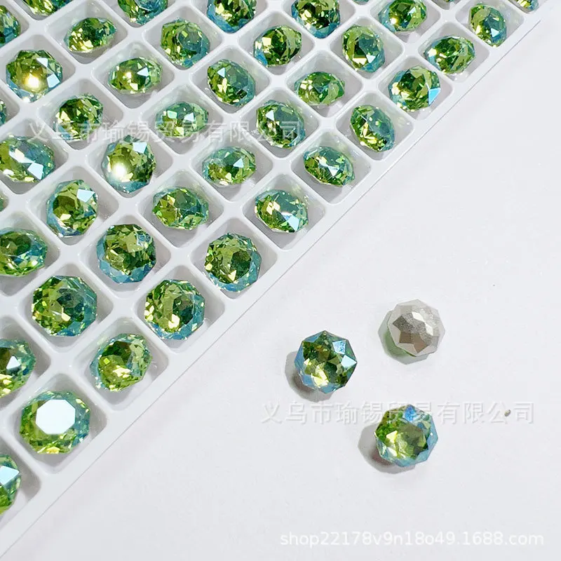 10 Stück K9 hochwertige 8 x 8 mm acht Seiten rosenförmige Nagelkunst-Dekorationen für trendige Nägel – Detail 14