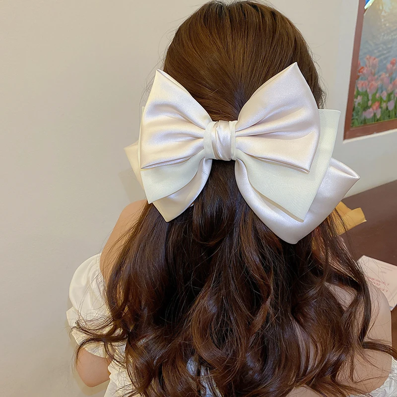 Süße Rosa Schleifenhaarspangen Einfarbige Große Haarschleifen-Clips für Frauen Weiche Satin-Haarklammern Hochzeits-Haaraccessoires K – Detail 7