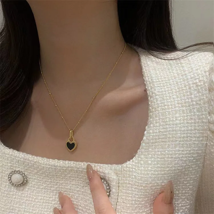  2023 New Simple Necklace Women's Hundred Fashion Collarbone  Chain Pendant Necklace Fashion Chains (Rose Gold, One Size) : Pet Supplies