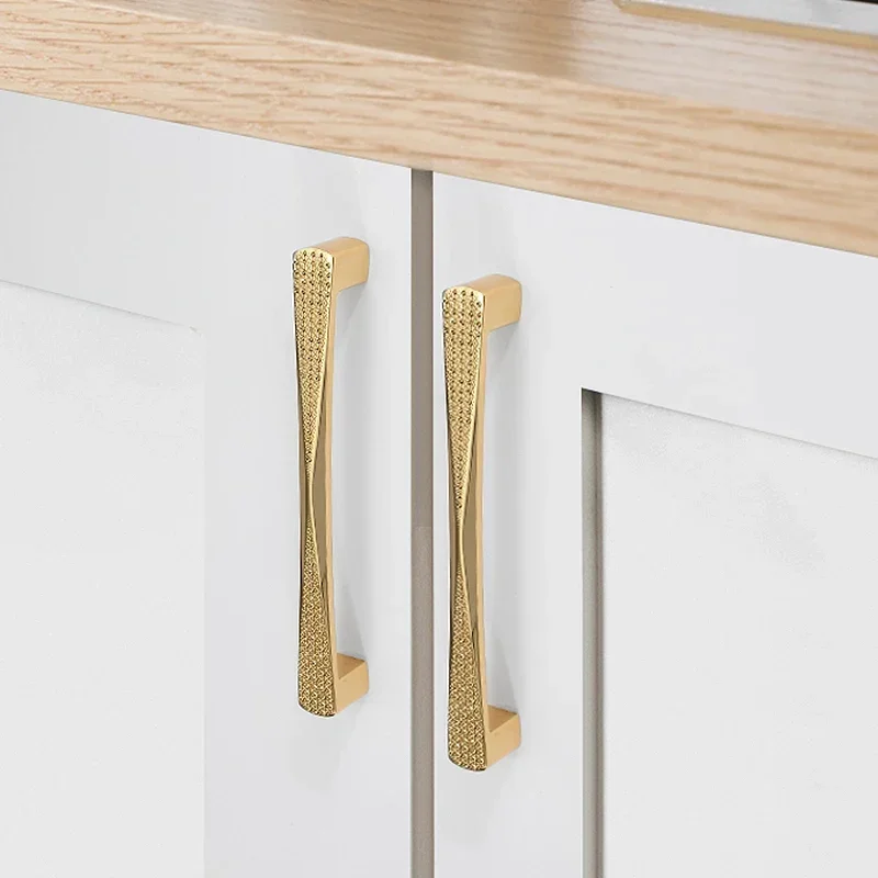 European Light Luxury Gold Cabinet Handle Modern Simple Rose Gold Wardrobe Drawer Hanging Wine Cabinet Door Knobs and Pulls