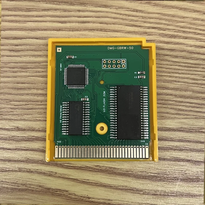 Juego GBC amarillo de Pokémon en caja, Cartucho de videojuegos de concha de alta calidad de 16 bits, guía de entrenadores con manuales hechos a mano para fanáticos