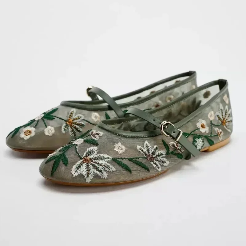New Mesh Breathable Ballet Flats Women Luxury Designer Embroidered Flower Mary Jane Shoes Light Comfort Low Heeled Summer Flats 5