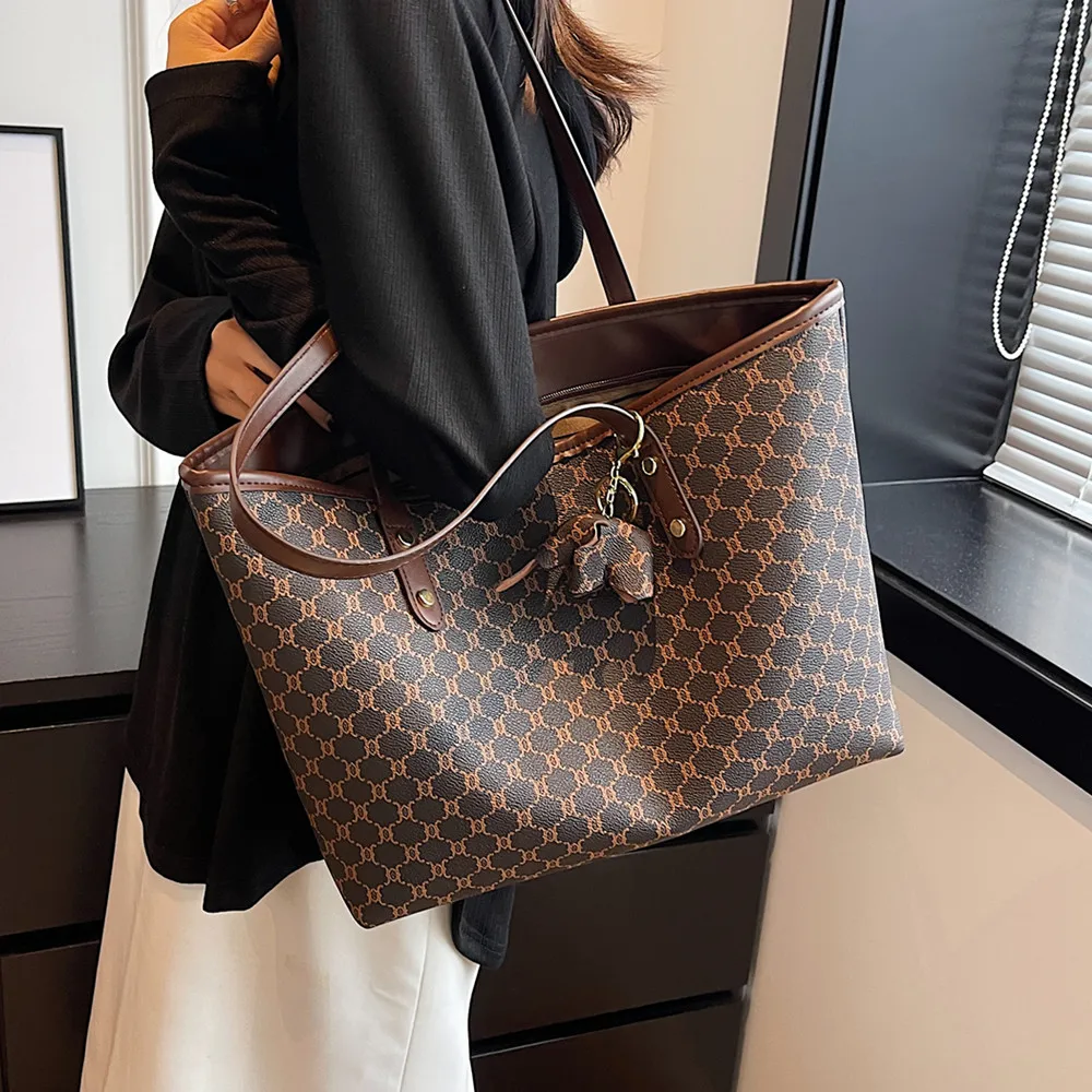 

Burminsa Vintage Print Large Tote Handbags For Women 2023 Trend Luxury Designer PU Leather Shopper Commuting Work Shoulder Bags