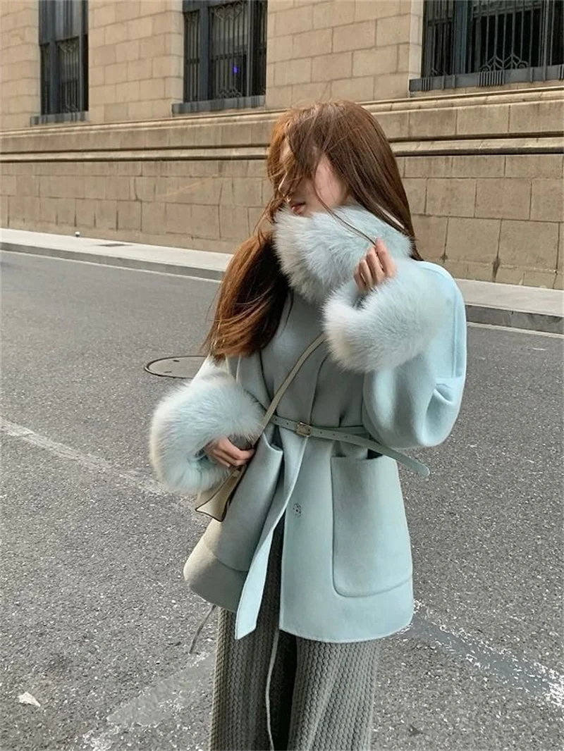 2023 Fashion Women Winter Autumn Oversize Fox Fur O Neck Coat Batwing Sleeves Woolen Cashmere Poncho Pocket Overcoat With Belt