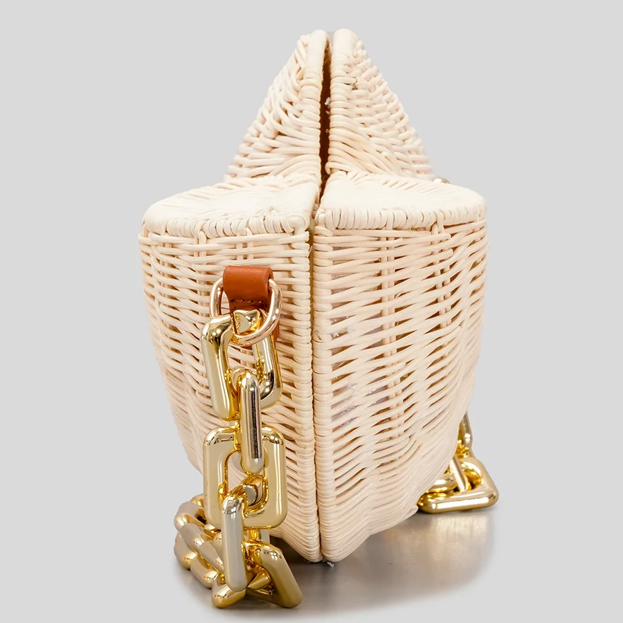 Fashion Thick Chains Rattan Conch Women Shoulder Bags Design Wicker Woven Handbags Luxury Summer Beach Straw Bag Bali Purse 2022