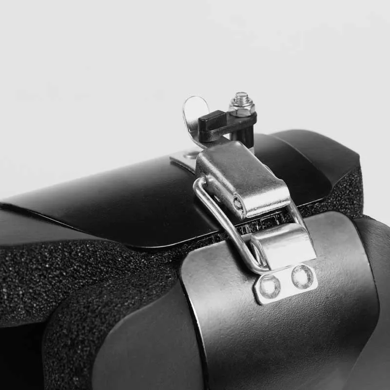 Fitness Anti Gravity Inversion Boots Stainless Steel Hanging Foot Ankle Hook Buckle Horizontal Bar Handstand Exercise Equipment