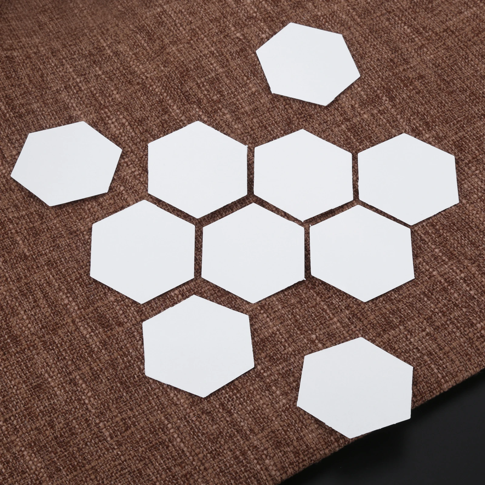 

200Pcs 8/10/12/16/26mm Paper Quilting Templates Hexagon Templates for Patchwork Paper Quilting Sewing Craft DIY Five Sizes