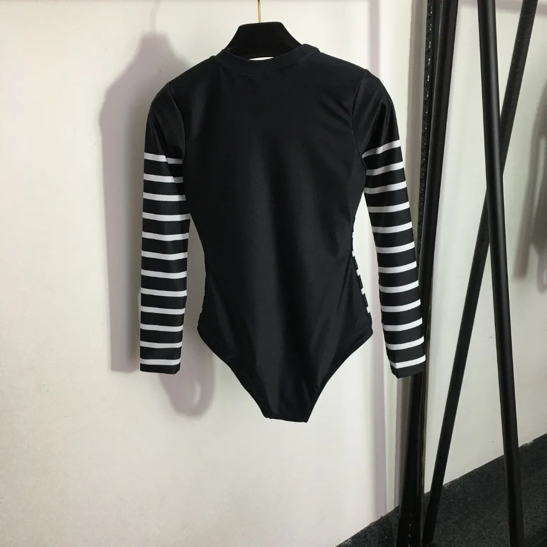 

Новинка 2023, Солнцезащитный треугольный купальник с длинными рукавами